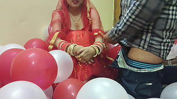 नवविवाहित देसी गोरी बहू की पहली रात में पति का जोरदार चुदाई का मज़ा
