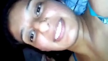 गांव की गोरी की देह से उठती खुशबू