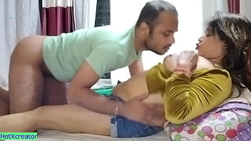 देसी गर्मागर्म सेक्स: प्रिया भाभी का जंगली अंदाज
