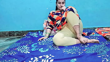 गर्म देशी बीवी पूजा का जबरदस्त सेक्स, बड़ा लंड और मोटे बोब्स