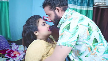 भड़कीली सौतेली बहन को घर में अकेला पाकर उसका दीवाना भाई करने लगा जोशीला जमावड़ा