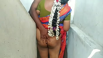 तमिल आंटी के लंबे बालों वाला नौकर लड़के के साथ सेक्स